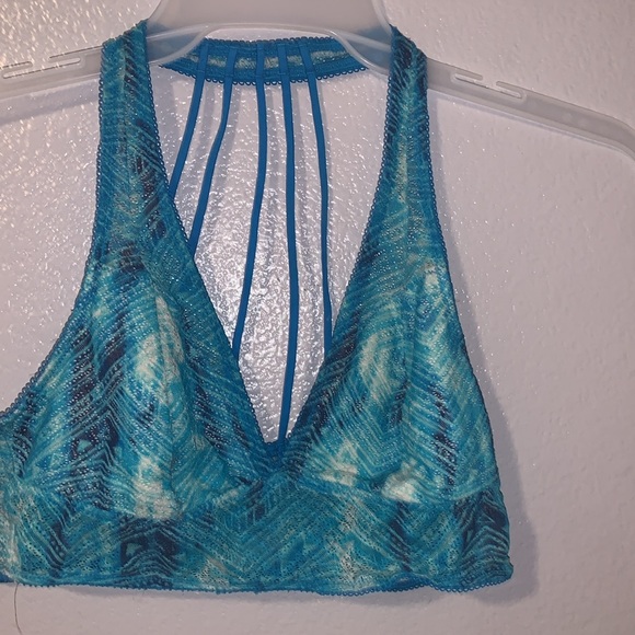 Flirtitude Blue Halter Bralette - Picture 3 of 8